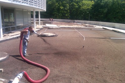 action_greenroof-seed-spray-july-2011-4